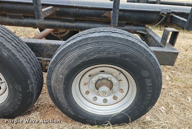 image for item EI8802 2013 Superior Steel Sales hay bale trailer