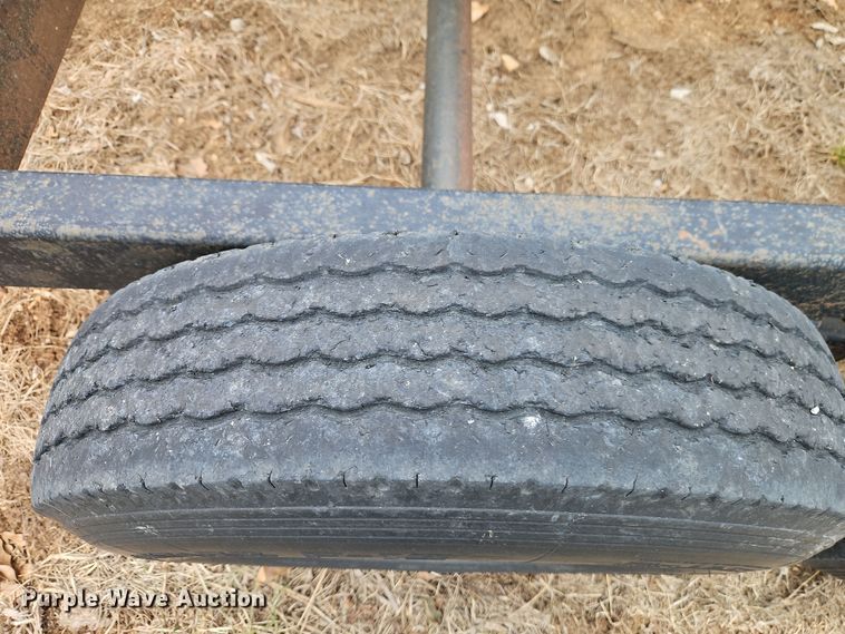 image for item EI8802 2013 Superior Steel Sales hay bale trailer