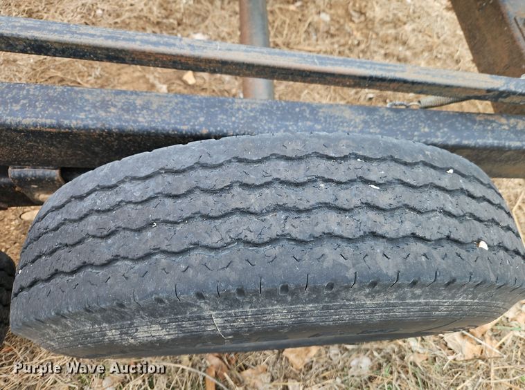 image for item EI8802 2013 Superior Steel Sales hay bale trailer