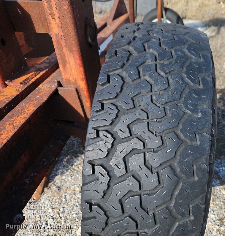 image for item EI8807 Dual 7000 V-ripper