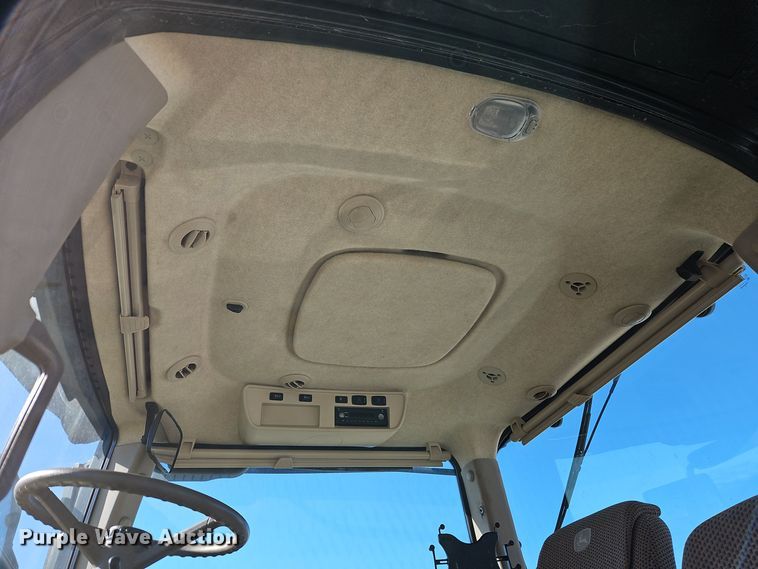 image for item EI8808 2020 John Deere 8245R MFWD tractor