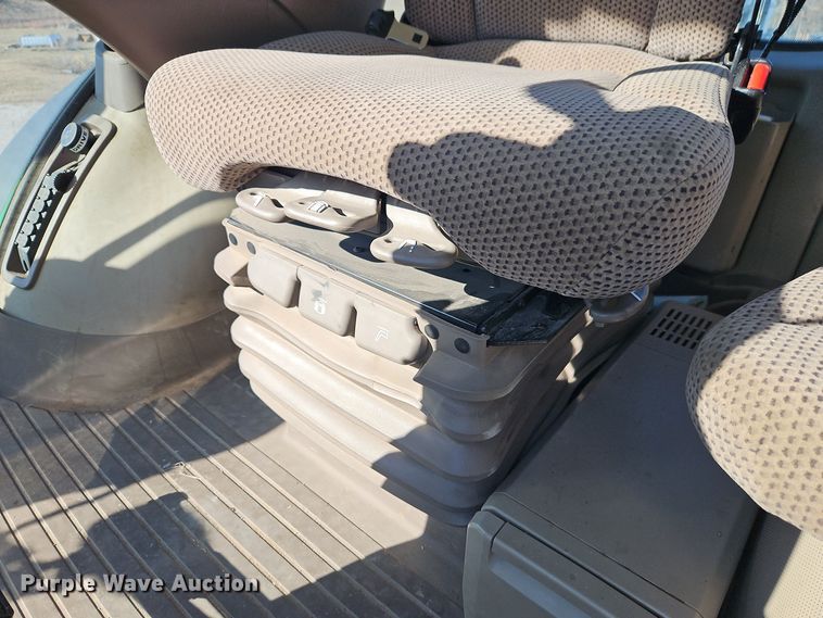 image for item EI8808 2020 John Deere 8245R MFWD tractor