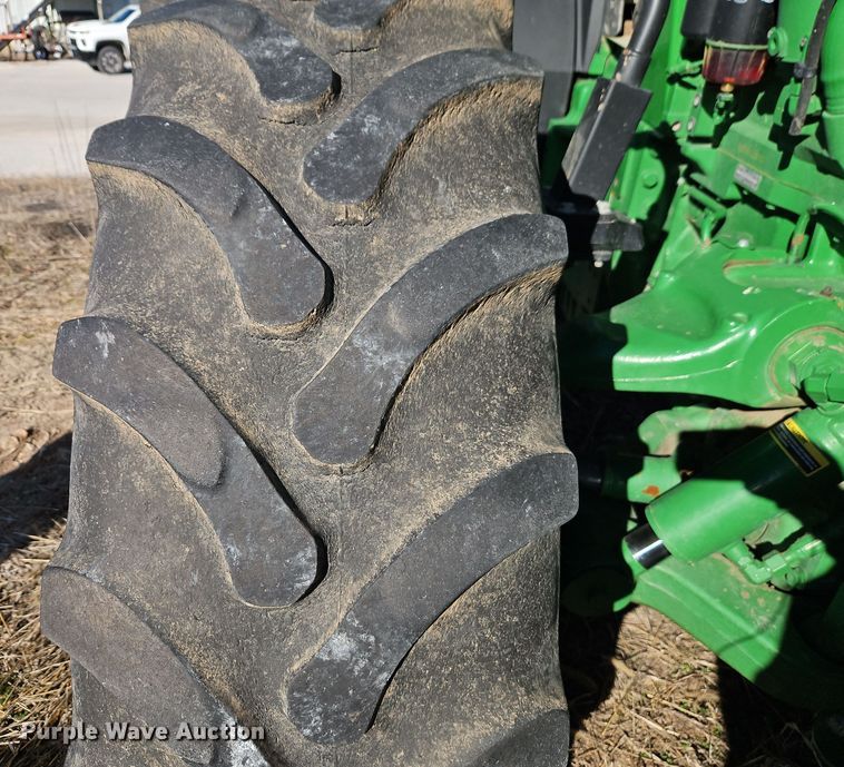 image for item EI8808 2020 John Deere 8245R MFWD tractor