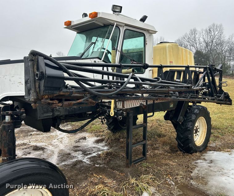image for item EK2590 Agco Spra-Coupe 4440 sprayer