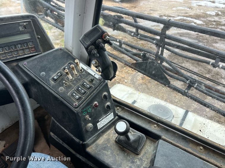 image for item EK2590 Agco Spra-Coupe 4440 sprayer