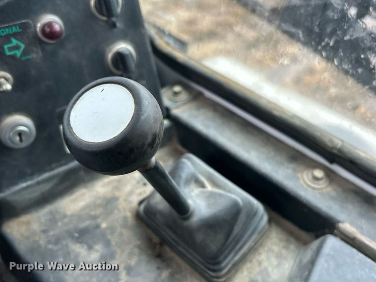 image for item EK2590 Agco Spra-Coupe 4440 sprayer