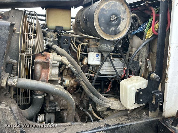 image for item EK2590 Agco Spra-Coupe 4440 sprayer