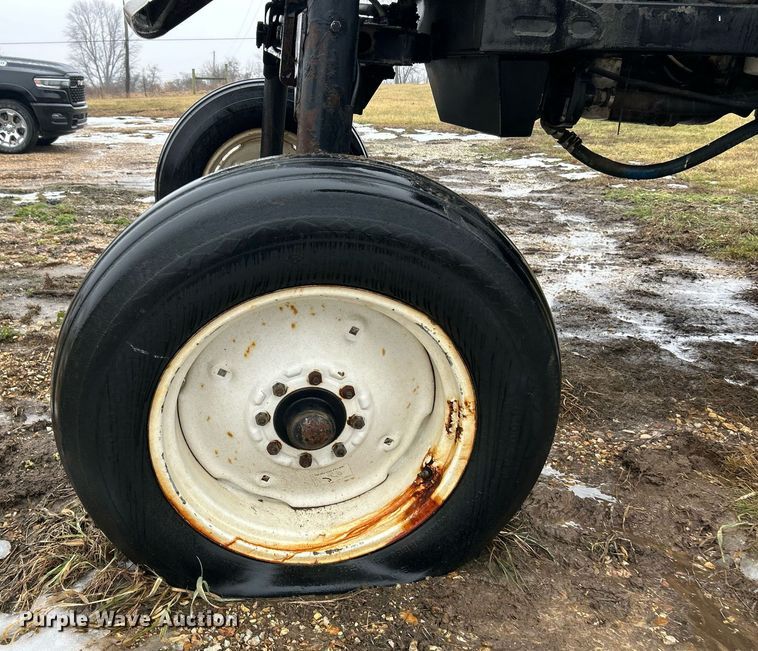 image for item EK2590 Agco Spra-Coupe 4440 sprayer