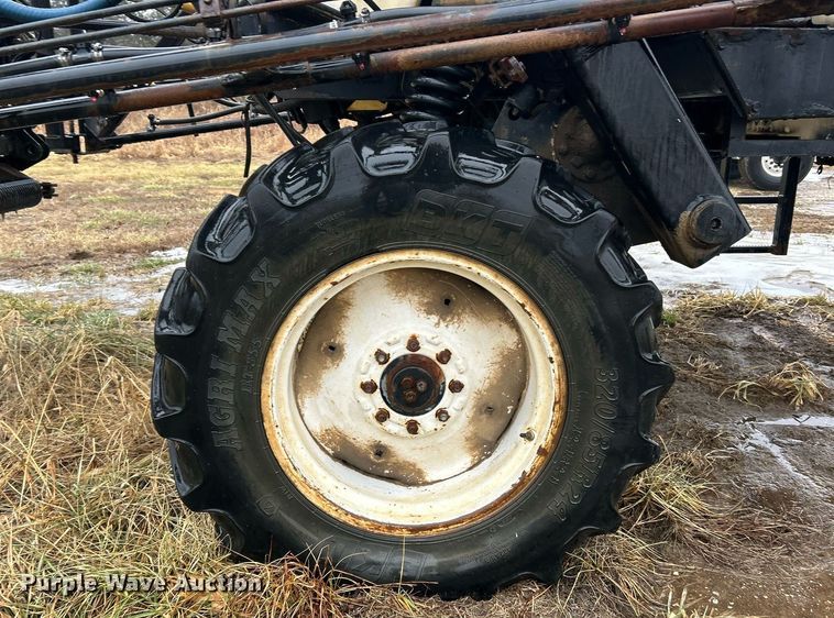 image for item EK2590 Agco Spra-Coupe 4440 sprayer
