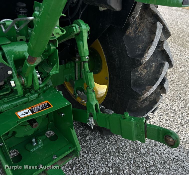 image for item EN5087 2022 John Deere 5075E MFWD tractor