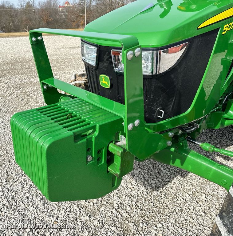 image for item EN5087 2022 John Deere 5075E MFWD tractor