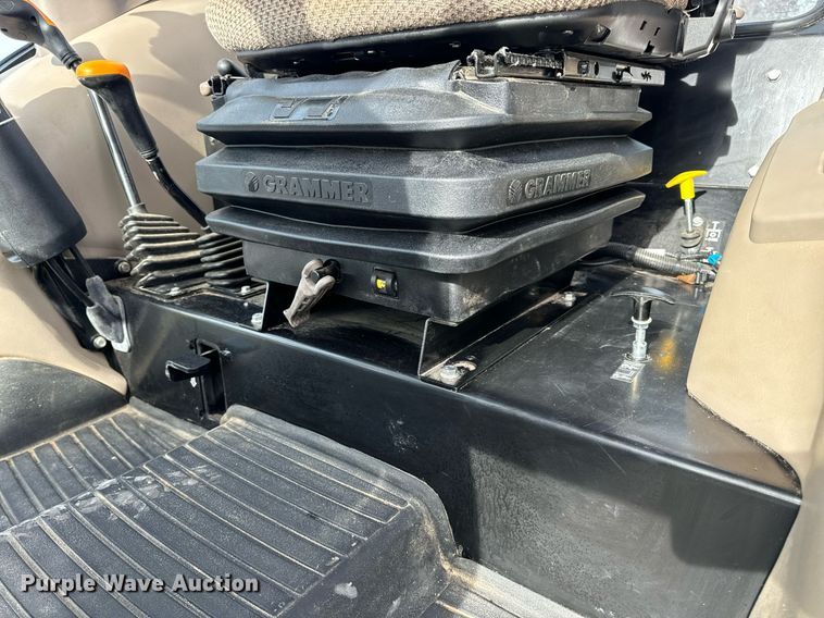 image for item EN5087 2022 John Deere 5075E MFWD tractor