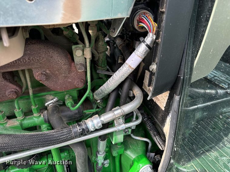 image for item EN5087 2022 John Deere 5075E MFWD tractor