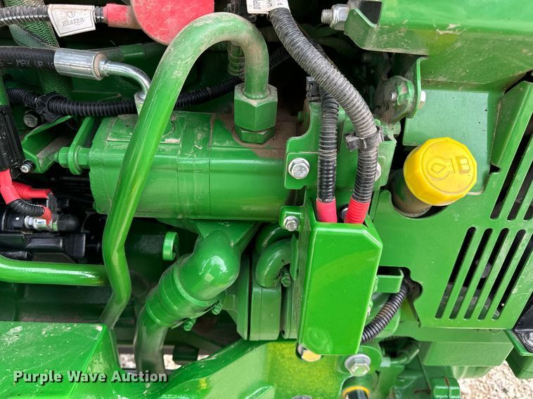 image for item EN5087 2022 John Deere 5075E MFWD tractor