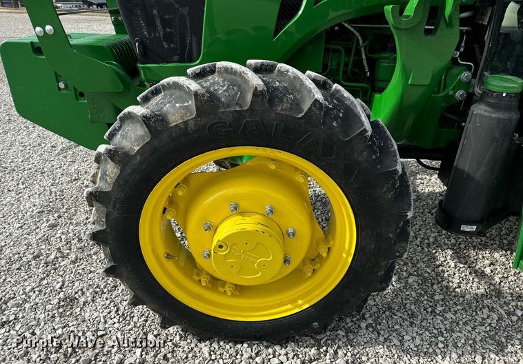 image for item EN5087 2022 John Deere 5075E MFWD tractor