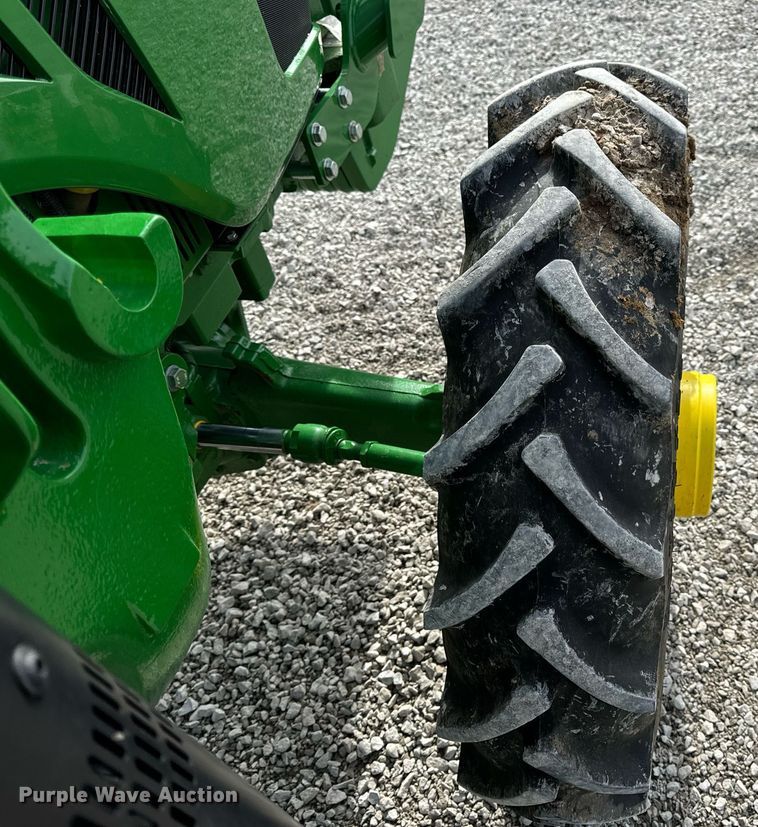 image for item EN5087 2022 John Deere 5075E MFWD tractor