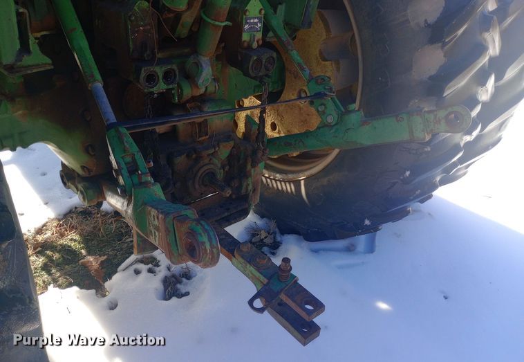 image for item EO0541 1975 John Deere 4430 tractor