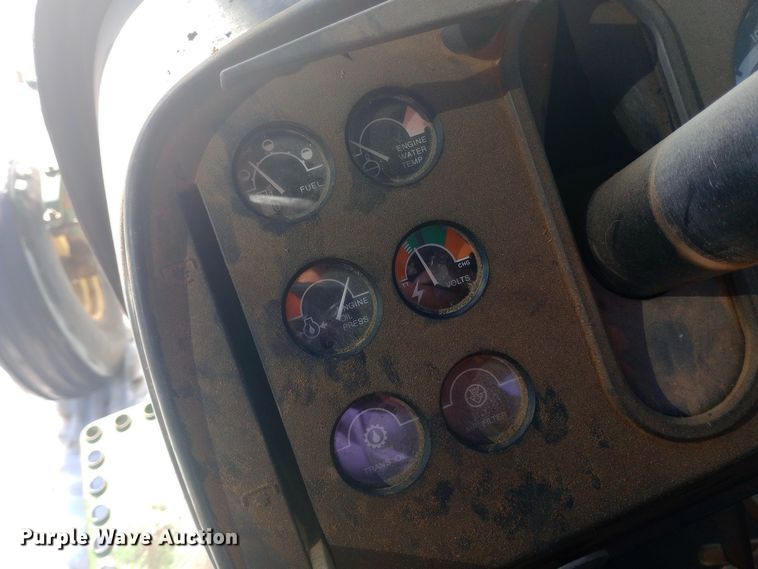 image for item EO0541 1975 John Deere 4430 tractor