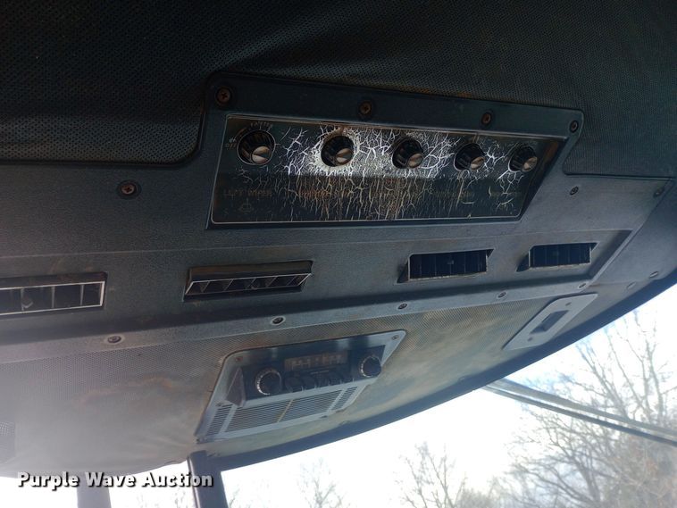 image for item EO0541 1975 John Deere 4430 tractor