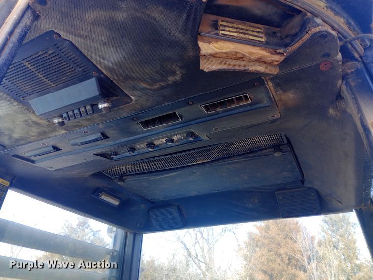 image for item EO0541 1975 John Deere 4430 tractor