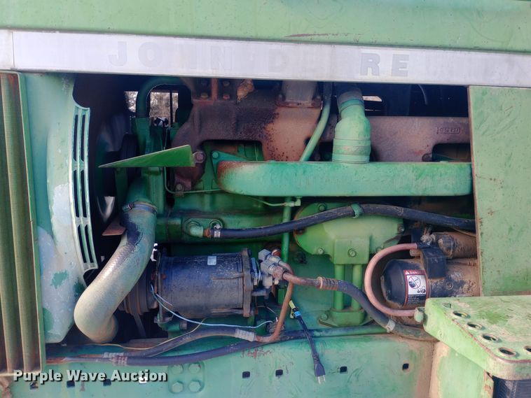 image for item EO0541 1975 John Deere 4430 tractor