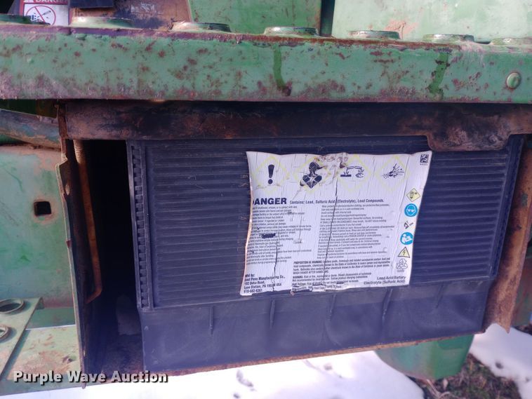 image for item EO0541 1975 John Deere 4430 tractor