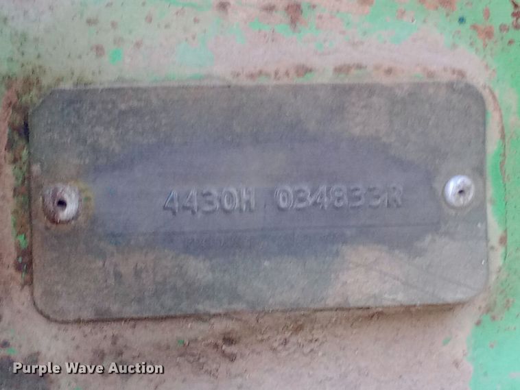 image for item EO0541 1975 John Deere 4430 tractor