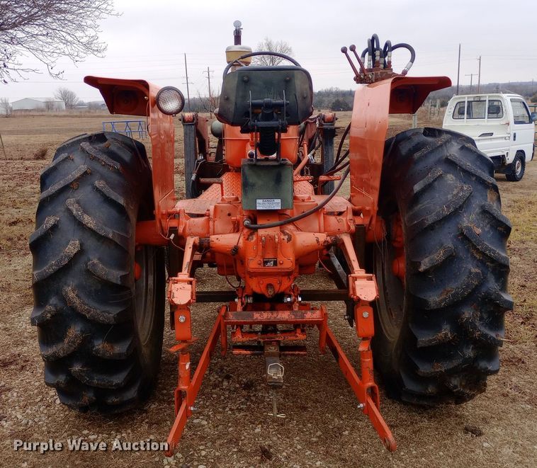 image for item EO0569 1959 Allis-Chalmers D17 tractor