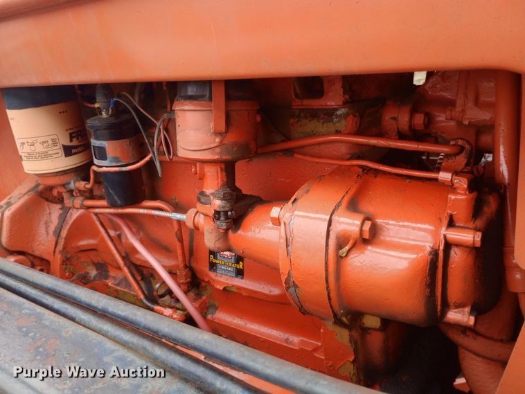 image for item EO0569 1959 Allis-Chalmers D17 tractor