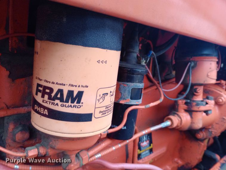 image for item EO0569 1959 Allis-Chalmers D17 tractor