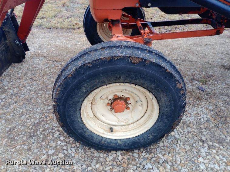 image for item EO0569 1959 Allis-Chalmers D17 tractor