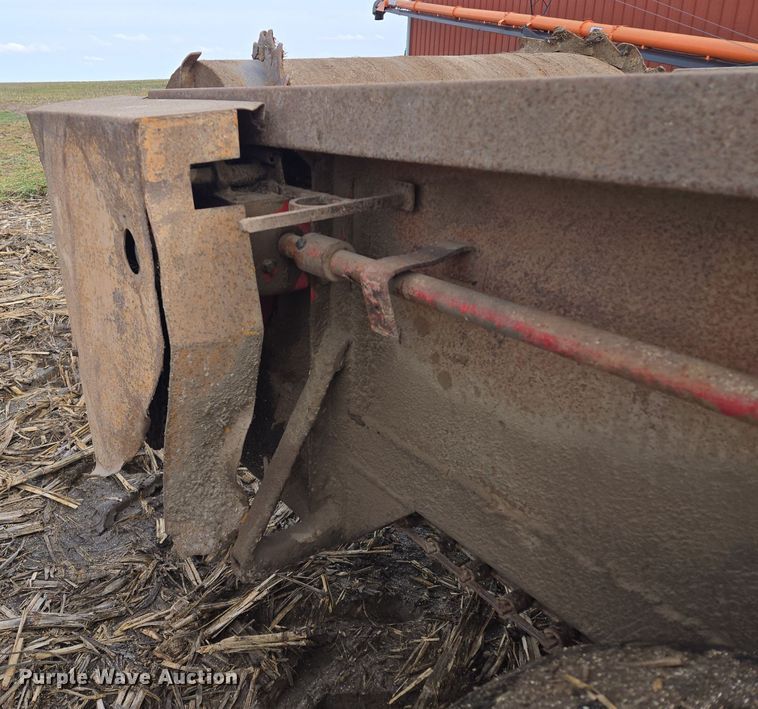 image for item EQ3947 Blair  manure spreader