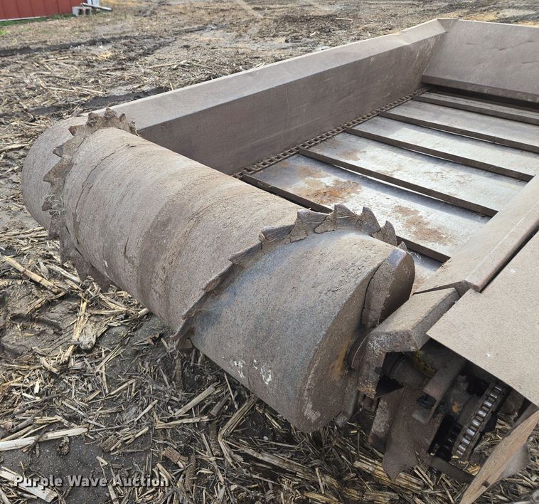 image for item EQ3947 Blair  manure spreader