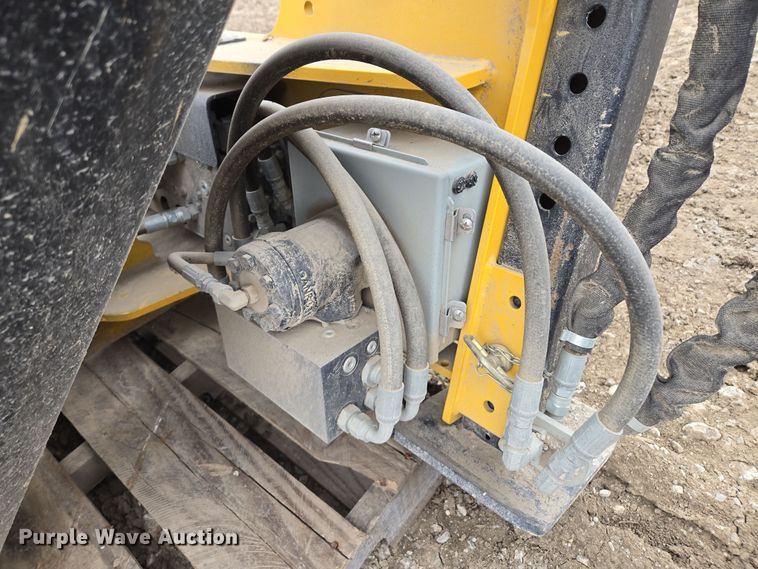 image for item EQ3991 Lemar skid steer tree spade 