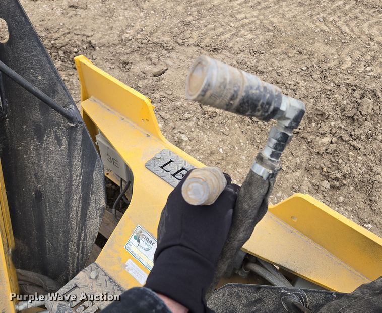 image for item EQ3991 Lemar skid steer tree spade 