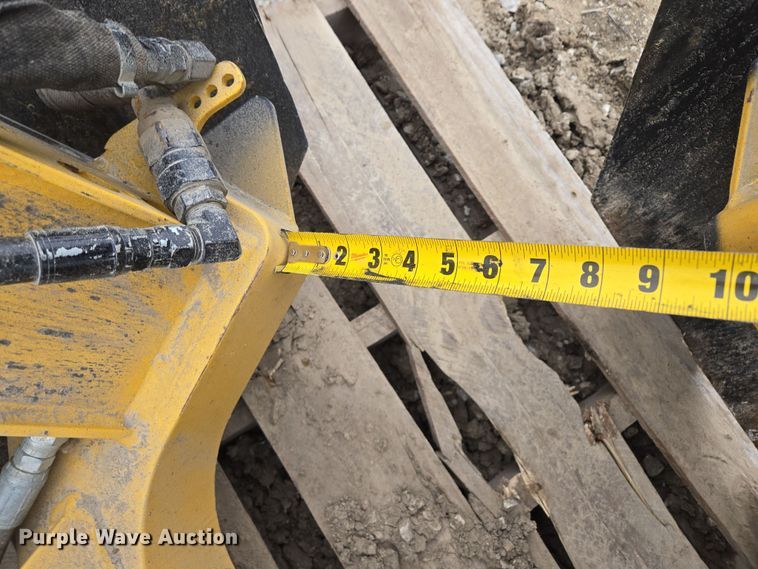 image for item EQ3991 Lemar skid steer tree spade 