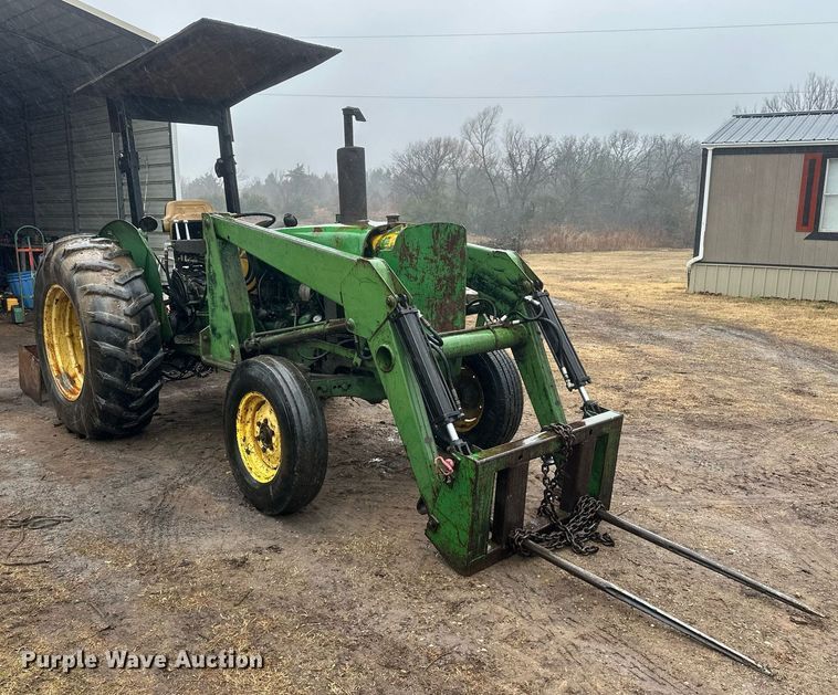 image for item ER4882 John Deere 2440 tractor