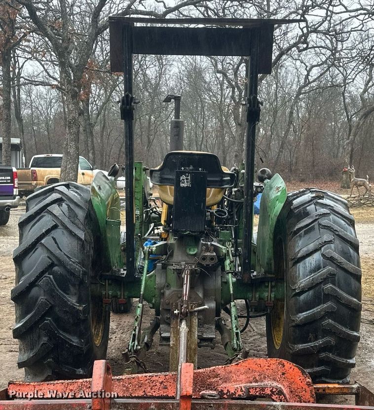 image for item ER4882 John Deere 2440 tractor