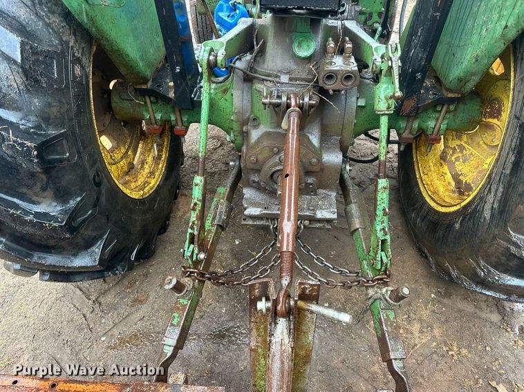 image for item ER4882 John Deere 2440 tractor