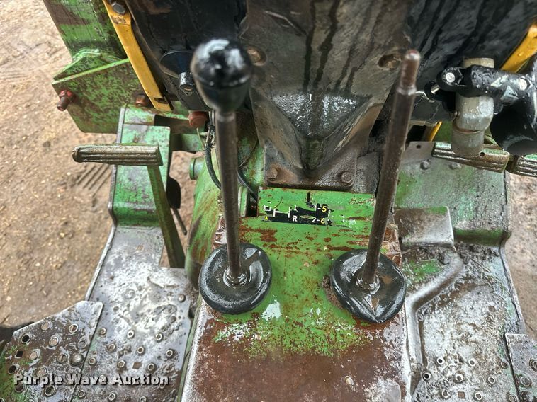 image for item ER4882 John Deere 2440 tractor