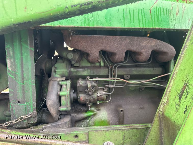 image for item ER4882 John Deere 2440 tractor