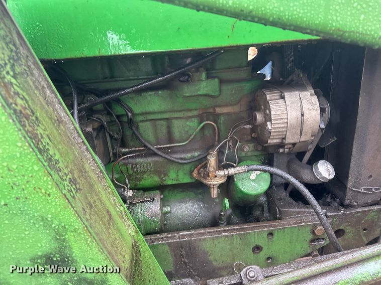 image for item ER4882 John Deere 2440 tractor