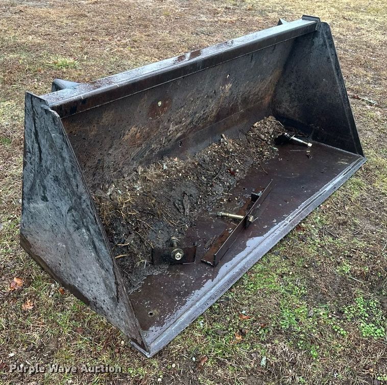 image for item ER4882 John Deere 2440 tractor