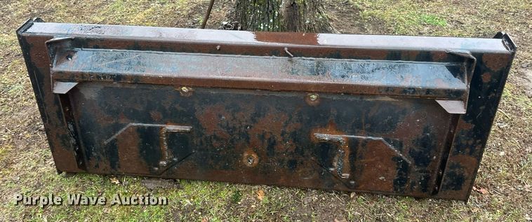 image for item ER4882 John Deere 2440 tractor