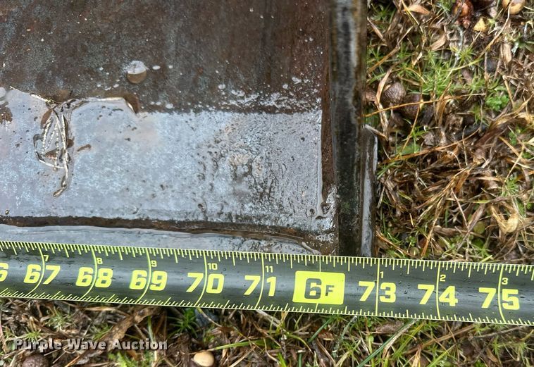 image for item ER4882 John Deere 2440 tractor