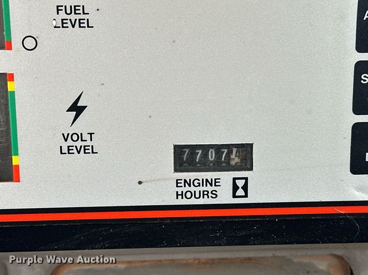 image for item ER4947 1984 Case 3294 MFWD tractor