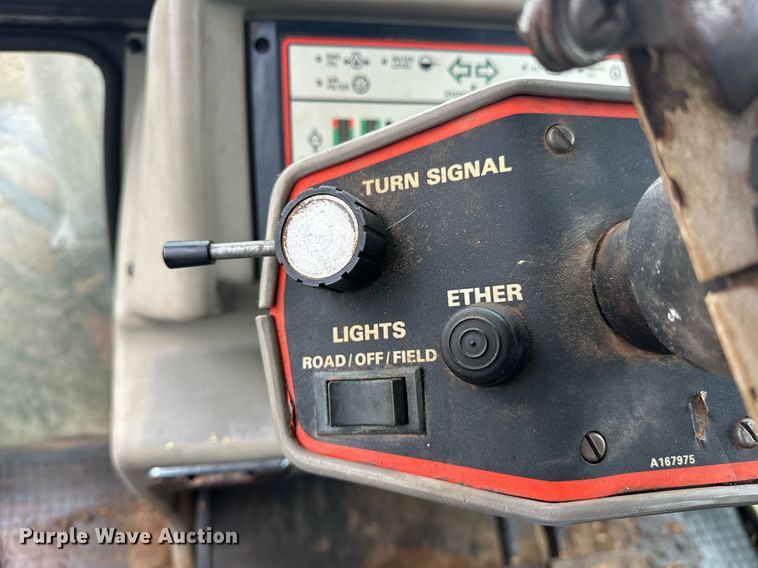 image for item ER4947 1984 Case 3294 MFWD tractor