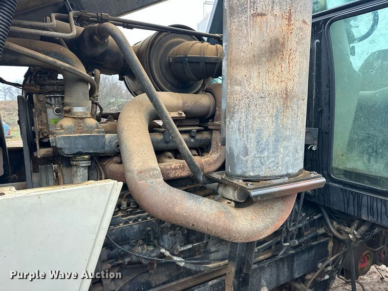 image for item ER4947 1984 Case 3294 MFWD tractor