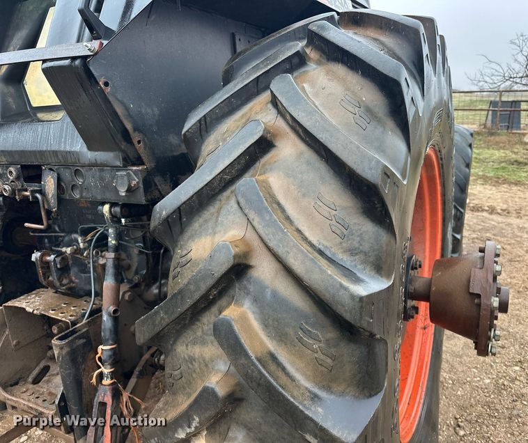 image for item ER4947 1984 Case 3294 MFWD tractor