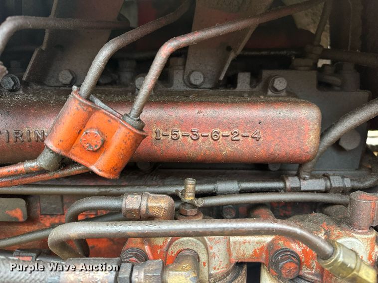 image for item ER4951 1973 International Harvester 1066 tractor